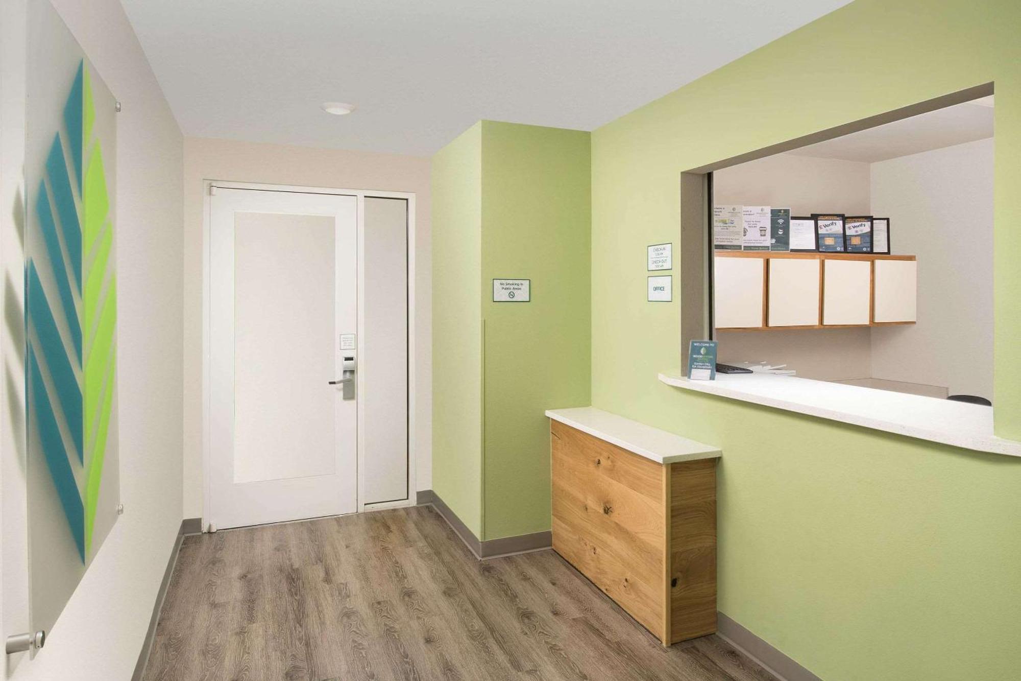 Woodspring Suites Savannah Garden City ภายนอก รูปภาพ